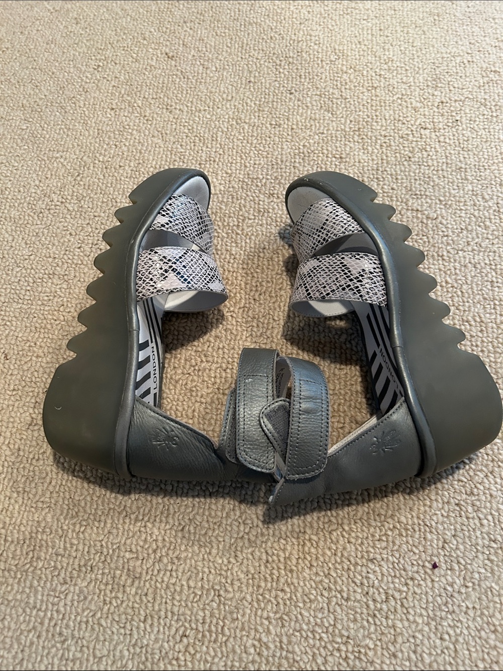 Fly London Gray Snake-Print Ankle-Strap Sandals size 38 (7.5 USA) - Picture 7 of 7
